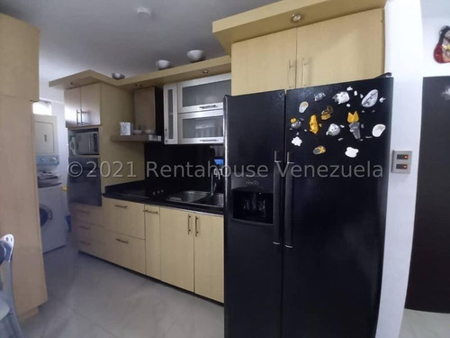 Imagen 6 de 16 de Gustavo Zavala Rentahouse 22-11619
