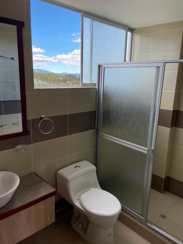 Imagen 10 de 14 de Casa Nueva 2pisos Urbanización Privada El Cedrón De Pintag