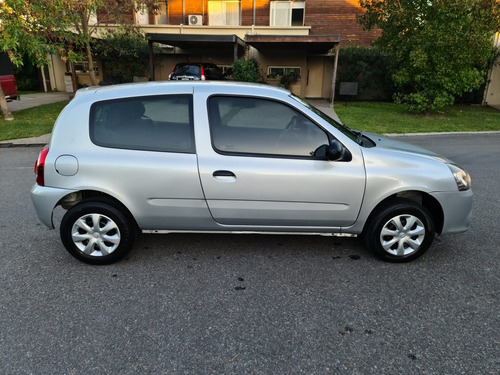 Renault Clio 1.2 Mío Authentique Pack Look Abs Abcp 2015