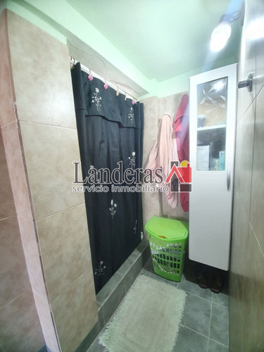 Imagen 17 de 30 de Venta En Block - Casa 3 Amb. + Dúplex 3 Amb. - Todos Los Servicios Conectados