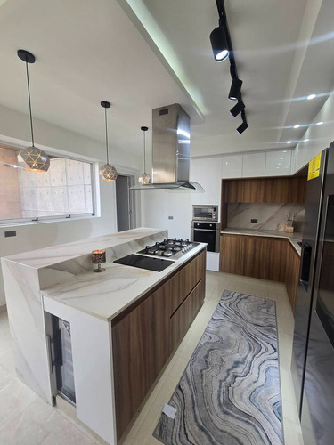 Townhouse En Venta En Mañongo - Wc