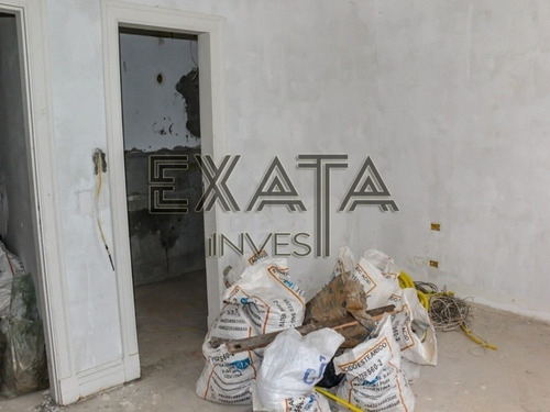 Imagem 20 de 30 de É Importante Destacar Que Este Apartamento É Entregue Totalmente Reformado, Após Revisão E Manutenção Completa. Fo Renovado Toda A Pintura Das Paredes, Forros E Portas, De Modo A E - Ap00921 - 700847