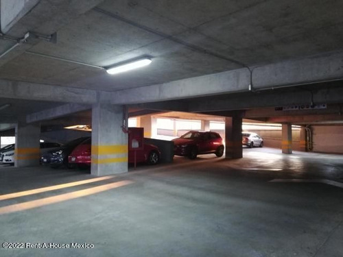 Imagen 5 de 6 de Amplia Oficina En Renta Lpd22-3713