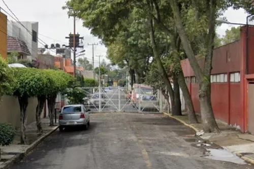 Casa En Venta Jose Balbuena Vera # 51, Col. Cipres, Alc. Coyoacan, Cp. 04830 Liscell27