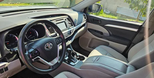 Toyota Highlander 3.5 Le At