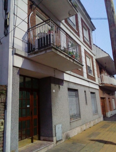 Imagen 3 de 14 de Departamento En Venta En Avellaneda Oeste