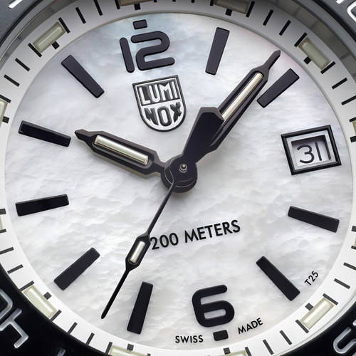 Reloj Luminox Pacific Diver 3120m Series Xs.3124m Para Mujer