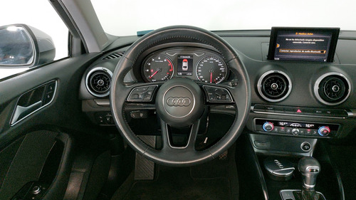 Audi A3 1.4 35 SELECT DCT
