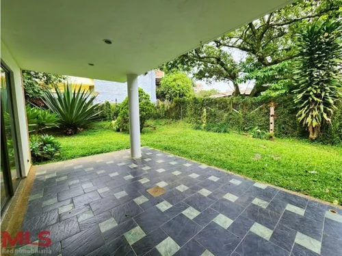 Muy Tranquila Con Muy Buenos Espacios(mls#240552)