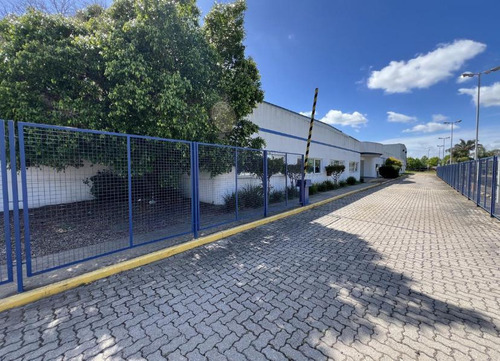 Nave Industrial En Alquiler De 4.681 M2 Cubiertos - Garin