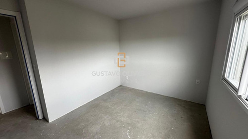 Apartamento 2 Dormitórios 4º Andar Com Sacada No Condomínio Freitas Parque