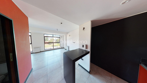 Imagen 4 de 11 de Departamento En Venta O Permuta Ubicado En Moreno, Moreno