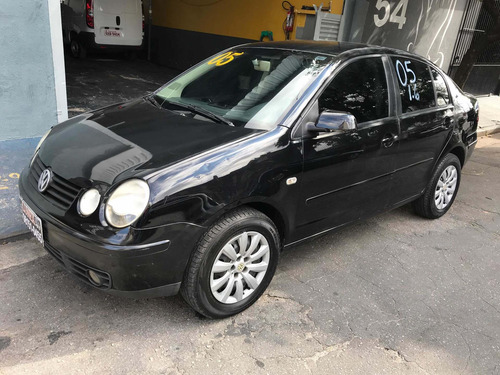 Imagem 1 de 10 de Volkswagen Polo 2005 1.6 5p