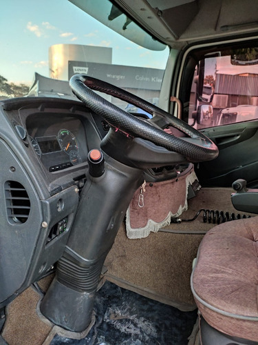 Imagem 10 de 12 de Mb Axor 2544 6x2 Teto Alto E Automático 2013