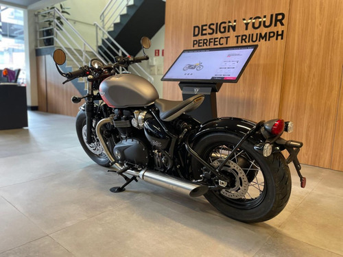 Triumph Bonneville Bobber 1200 25/25 Harley 883 (ja)