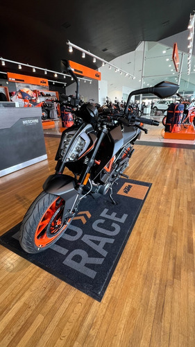 Imagen 2 de 2 de Ktm Duke 250