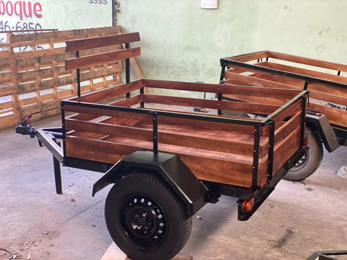 Carretinha Fazendinha 1.40 X 1.10 X 0.40 0km