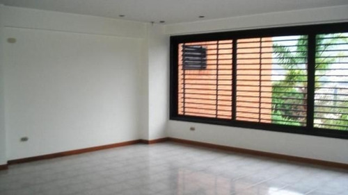 Imagen 2 de 14 de Aj #21-20255. Townhouse En Venta En La Trinidad