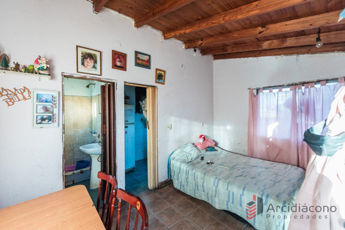 Casa A Demoler O Lote En Venta, Sayos 5400, Villa Lugano