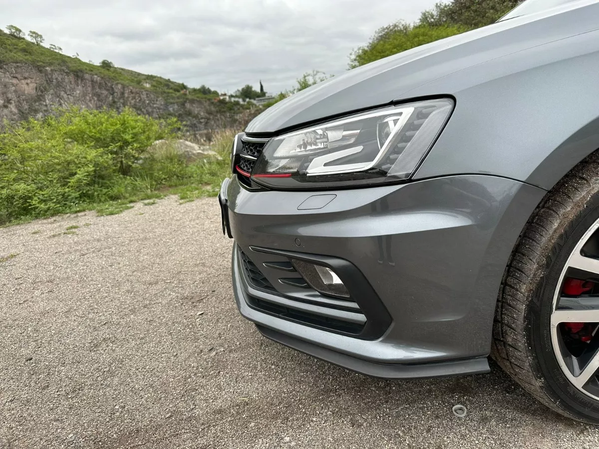 Volkswagen Vento 2.0 Tsi Gli 211cv App Connect + Nav