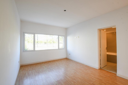 Imagen 12 de 27 de Casa Venta 3 Dormitorios Galeria Funes Cantegril