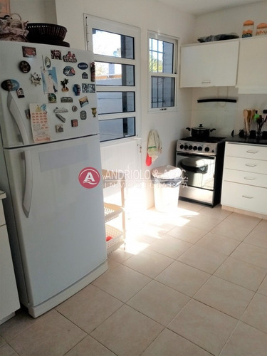 Casa En Punta Del Este, Mansa- Ref: 6820