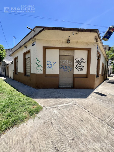 Venta Casa En Ramos Mejia