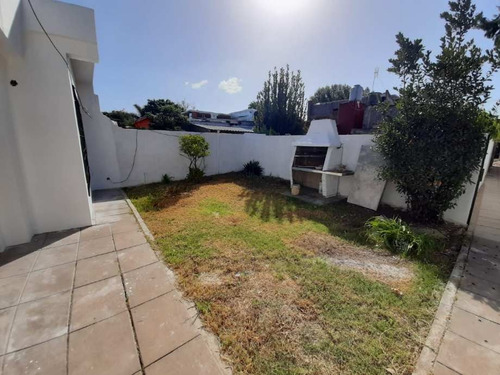 Imagen 3 de 11 de Casa Ph En Venta En Ituzaingo Sur