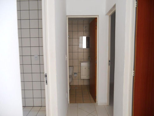 Imagem 5 de 11 de Apartamento - Ap550