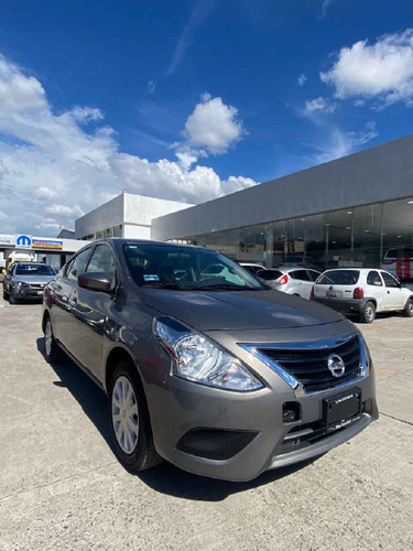 Imagen 4 de 15 de Nissan Versa 2017 4p Sense L4/1.6 Aut