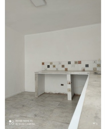 Oportunidad!! Depto. Pasillo. Dos Dormitorios, Reciclado A Nuevo. Patio. Humberto Primo 1700