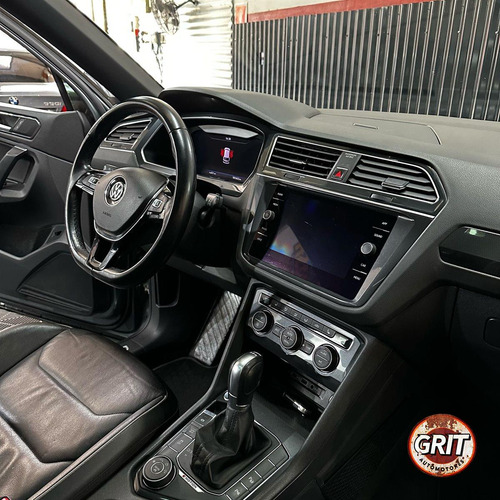 Volkswagen Tiguan 2.0 Tsi HighLine 7p Con techo