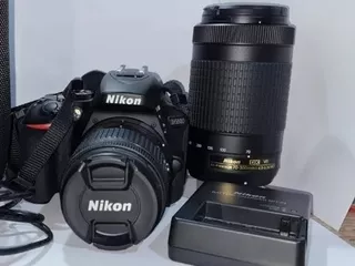 Câmera Fotográfica Dslr Nikon D5600 C/ 2 Lente 18mm 70mm Usa