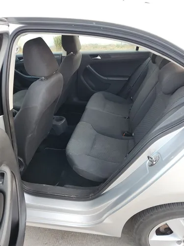 Volkswagen Jetta 2.5 Style Active At