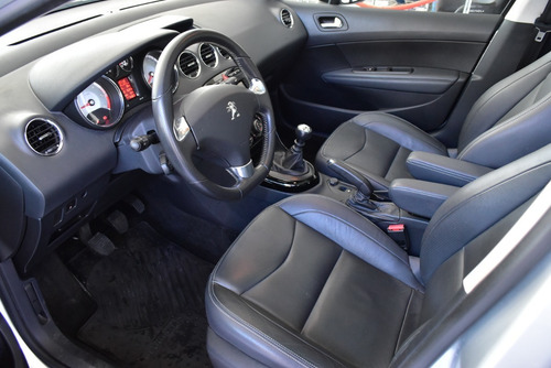 Imagen 12 de 16 de Peugeot 308 1.6 Feline Hdi 115cv 2018