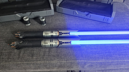 Sable Luz Lightsaber Cal Kestis Galaxies Edge (Usado)