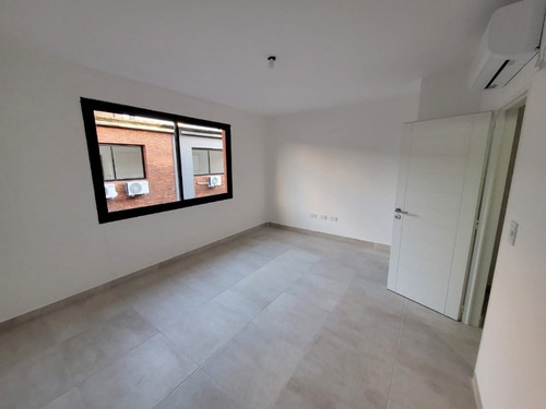 Imagen 13 de 14 de Departamento Tipo Casa En Venta En Lanus Este