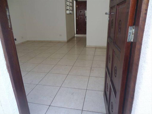 Imagem 16 de 17 de Sobrado Novo Com 2 Dormitorios. - Hm2316