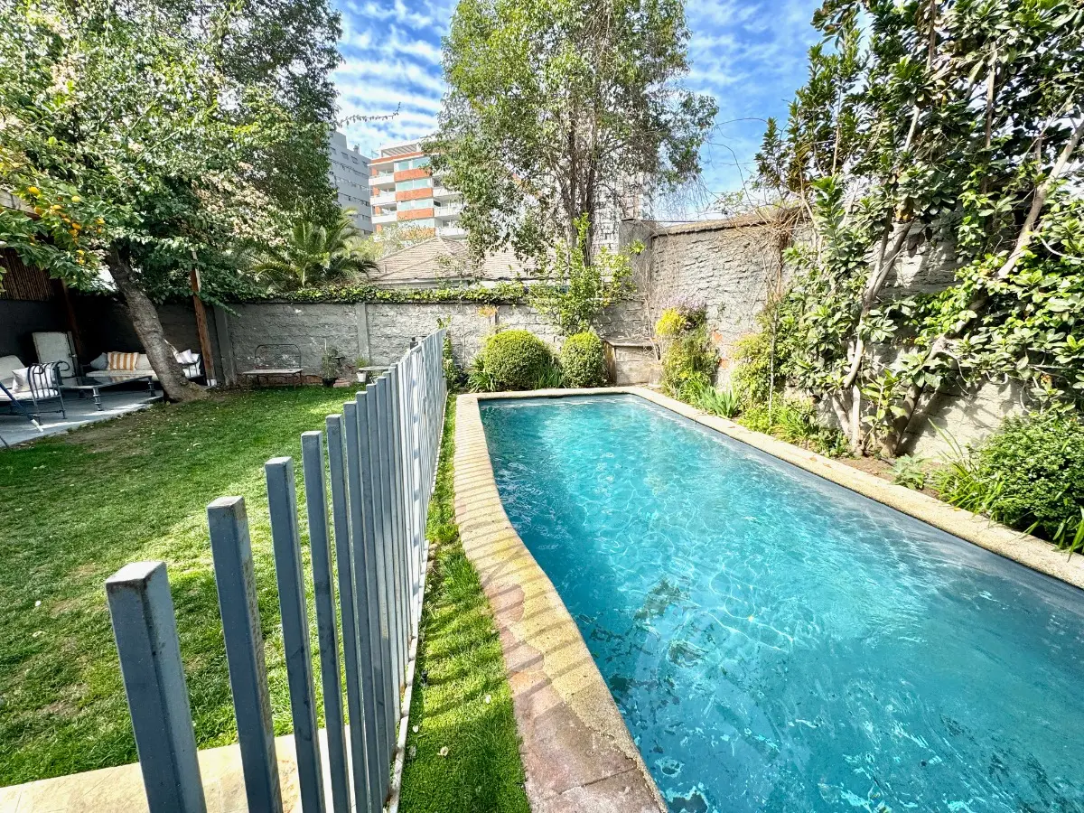 Imagen 2 de 17 de *tasa Fija 1,4%* / Gran Jardín Piscina / Colegios Cvd Vma