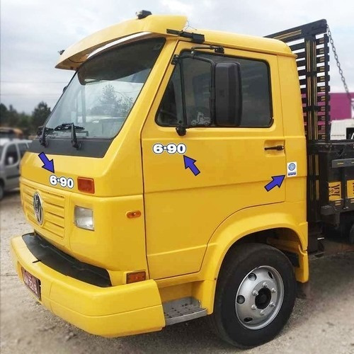 Imagem 2 de 5 de Kit Adesivos 6-90 Emblema Caminhão Volkswagen Mwm Resinado