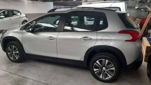 2008 Feline 1.6 Tiptronic