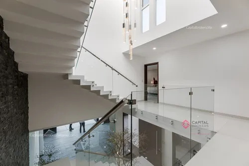 Casa En Venta De Lujo Arcos Guadalupe Zapopan