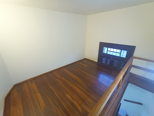 Alquiler Apartamento La Comercial Duplex Un Dormitorio Hocuart
