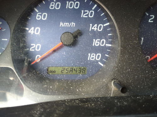 Imagen 14 de 14 de Nissan Frontier 4x4 Diesel - Sincronica