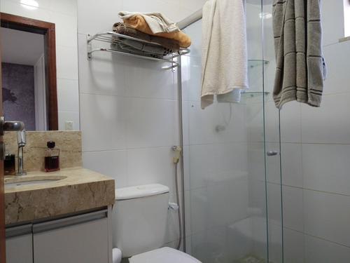 Imagem 10 de 14 de Casa 3 Suítes, Piscina, 398 M2, 4 Garagens