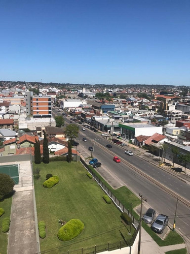 Imagen 2 de 13 de Departamento De 4 Ambientes Con Cochera En Gaboto Y Edison