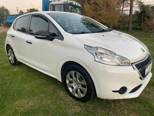 Imagen 14 de 16 de Peugeot 208 2015 1.0 Access 5p Francés