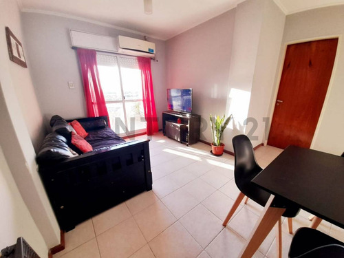 Venta De Departamento 2 Dormitorios En Centro, Santa Fe