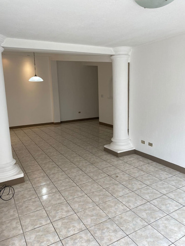Imagen 9 de 19 de Rento Apto Z.15 Vh2 Ref.5867 **3 Hab 2.5 Baños, 1 Parqueo, Q6000*