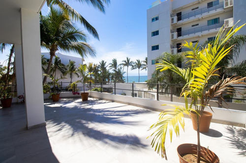Imagen 2 de 30 de Casa En Venta En Bucerias A Pasos De La Playa